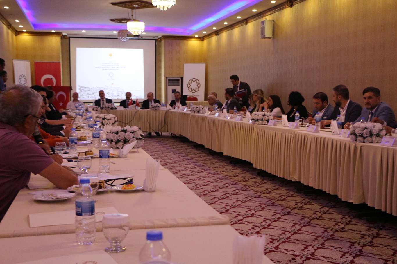 Cumhurbaşkanlığı Sosyal Politikalar Kurulu Mardin’e geldi Cumhurbaşkanlığı Sosyal Politikalar Kurulu Mardin’e geldi